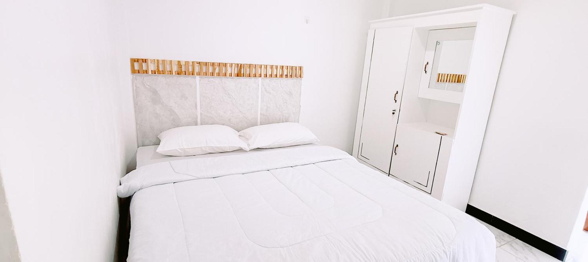 Getrudis Guesthouse Labuan Bajo Zewnętrze zdjęcie